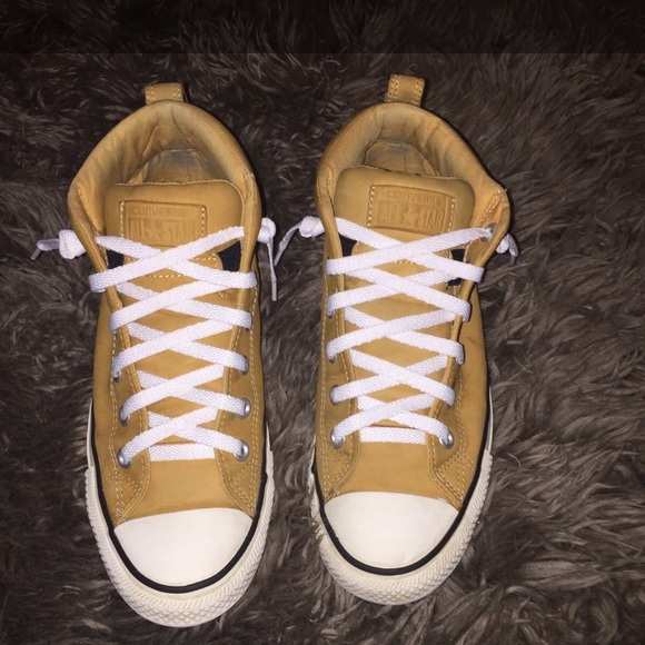 Men’s mustard yellow converse shoes size 7 - Picture 2 of 7